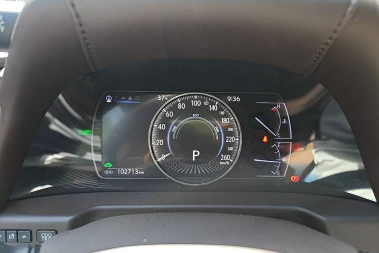 Used Lexus ES 2018 300h Premier Edition China VI Standard Instrument Cluster