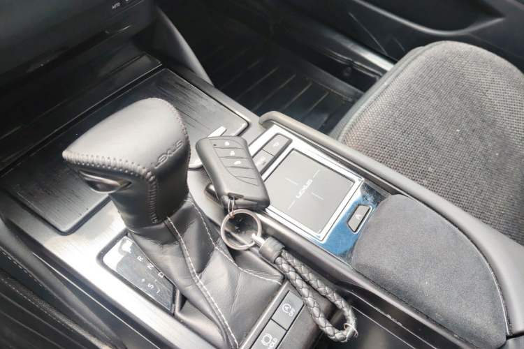 Used Lexus ES 2018 200 Excellence Edition China V Standard Interior 1