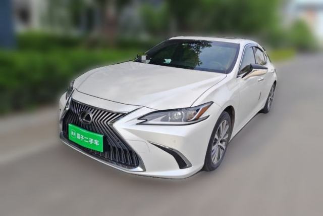 Used Lexus ES 2018 260 Excellence Edition China V Standard