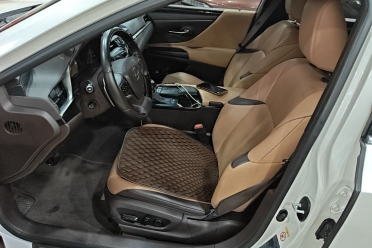 Used Lexus ES 2018 300h Premier Edition China V Standard Left Front Seat