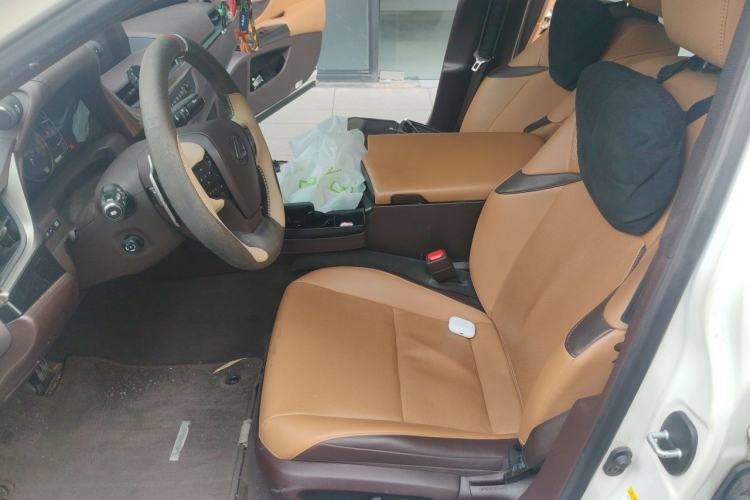 Used Lexus ES 2018 200 Excellence Edition China V Standard Left Front Seat