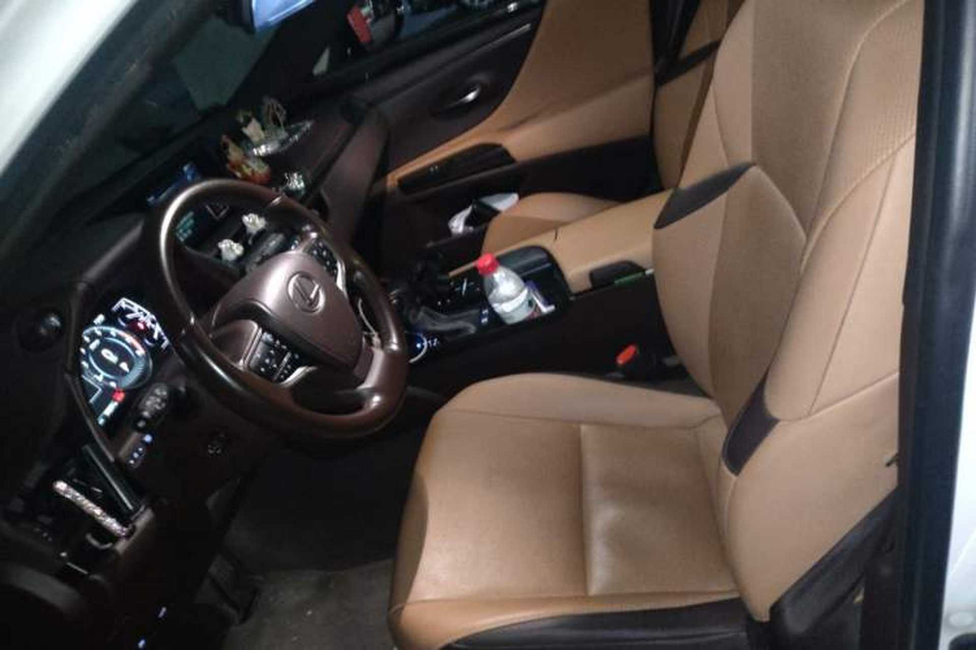 Used Lexus ES 2018 200 Excellence Edition China V Standard Left Front Seat