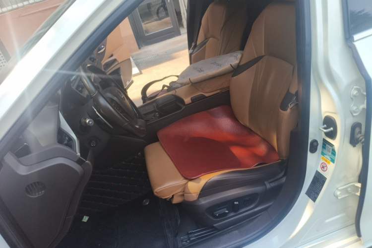 Used Lexus ES 2018 300h Premium Edition China V Standard Left Front Seat