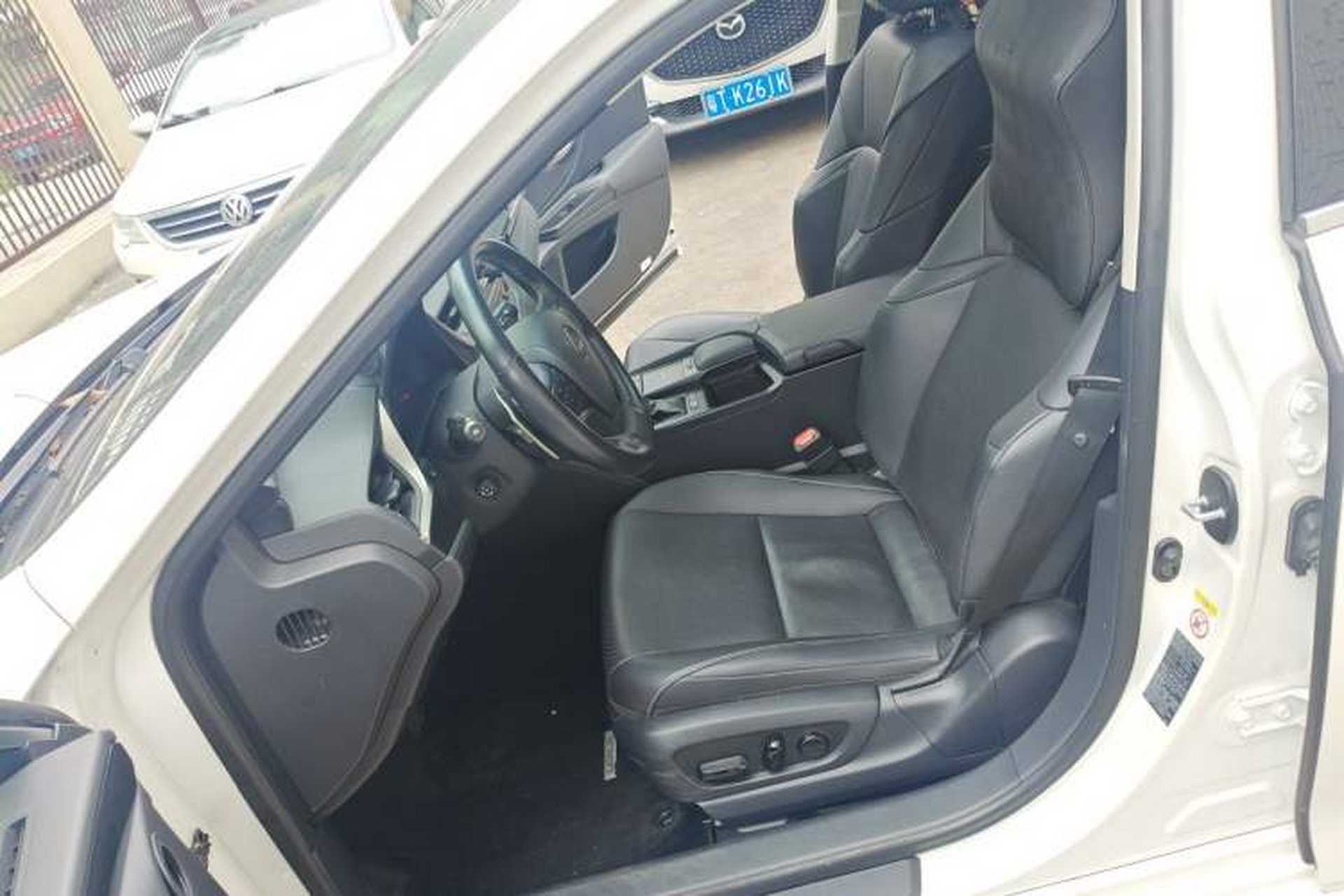 Used Lexus ES 2018 200 Excellence Edition China V Standard Left Front Seat