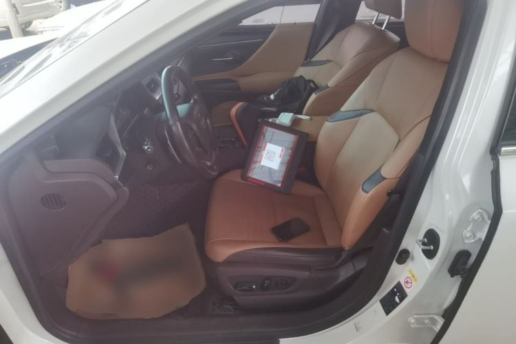 Used Lexus ES 2018 300h Premier Edition China V Standard Left Front Seat