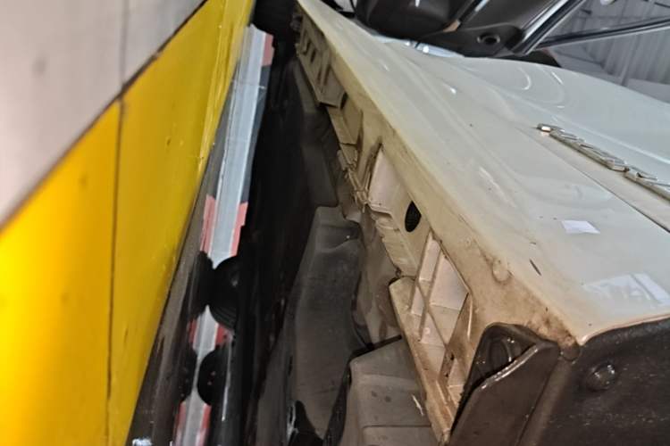 Used Lexus ES 2018 300h Premier Edition China V Standard Left Side Sill