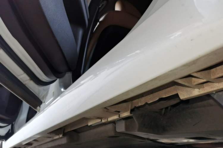 Used Lexus ES 2018 200 Excellence Edition China V Standard Left Side Sill