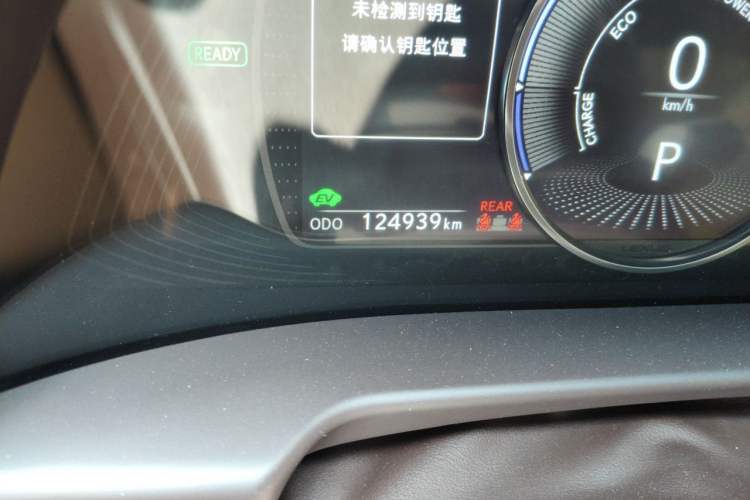 Used Lexus ES 2018 300h Premium Edition China V Standard Odometer Close Up