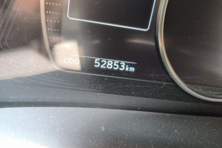 Used Lexus ES 2018 200 Excellence Edition China VI Standard Odometer Close Up