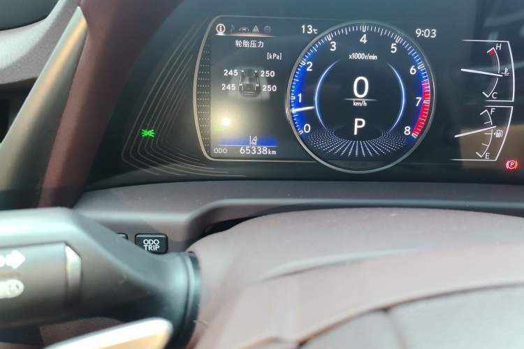Used Lexus ES 2018 200 Excellence Edition China V Standard Odometer Close Up