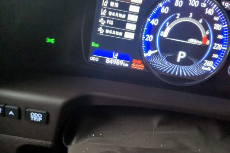 Used Lexus ES 2018 200 Luxury Edition China V Standard Odometer Close Up