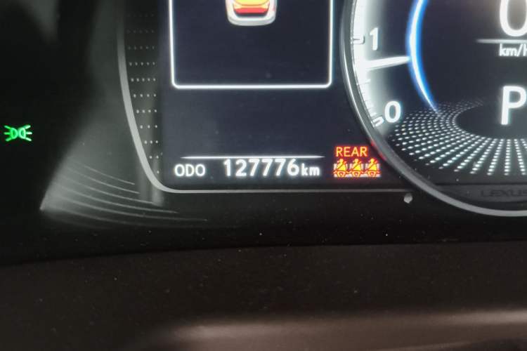 Used Lexus ES 2018 200 Excellence Edition China VI Standard Odometer Close Up
