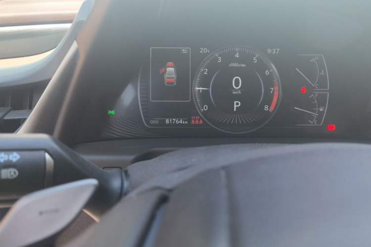 Used Lexus ES 2018 200 Excellence Edition China VI Standard Odometer Close Up