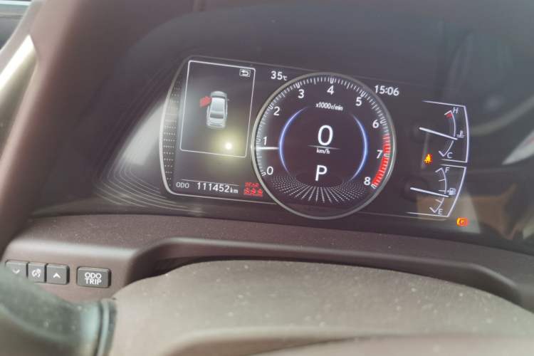 Used Lexus ES 2018 200 Excellence Edition China V Standard Odometer Close Up