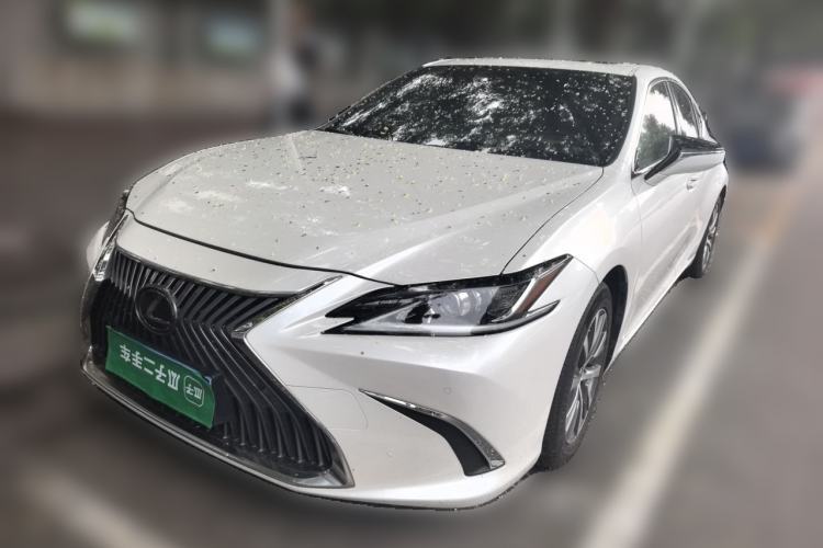Used Lexus ES 2018 200 Luxury Edition China V Standard Guazi used car, China used car export, Used car for sale, Used  cars, Cheapest cars for sale