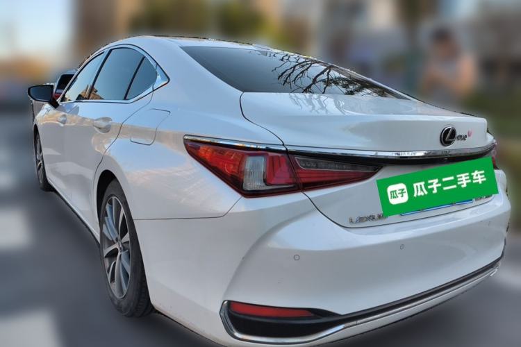 Used Lexus ES 2018 200 Excellence Edition China V Standard Rear Left 45 Deg