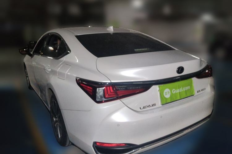 Used Lexus ES 2018 200 Excellence Edition China V Standard Rear Left 45 Deg