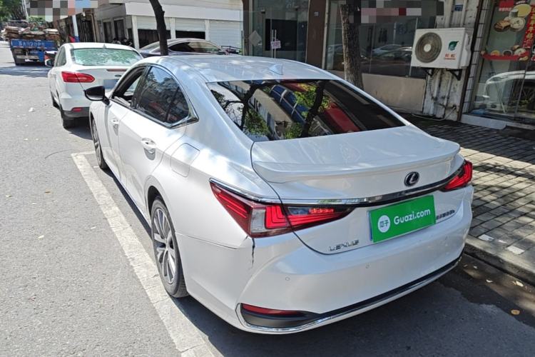 Used Lexus ES 2018 300h Premier Edition China VI Standard Rear Left 45 Deg