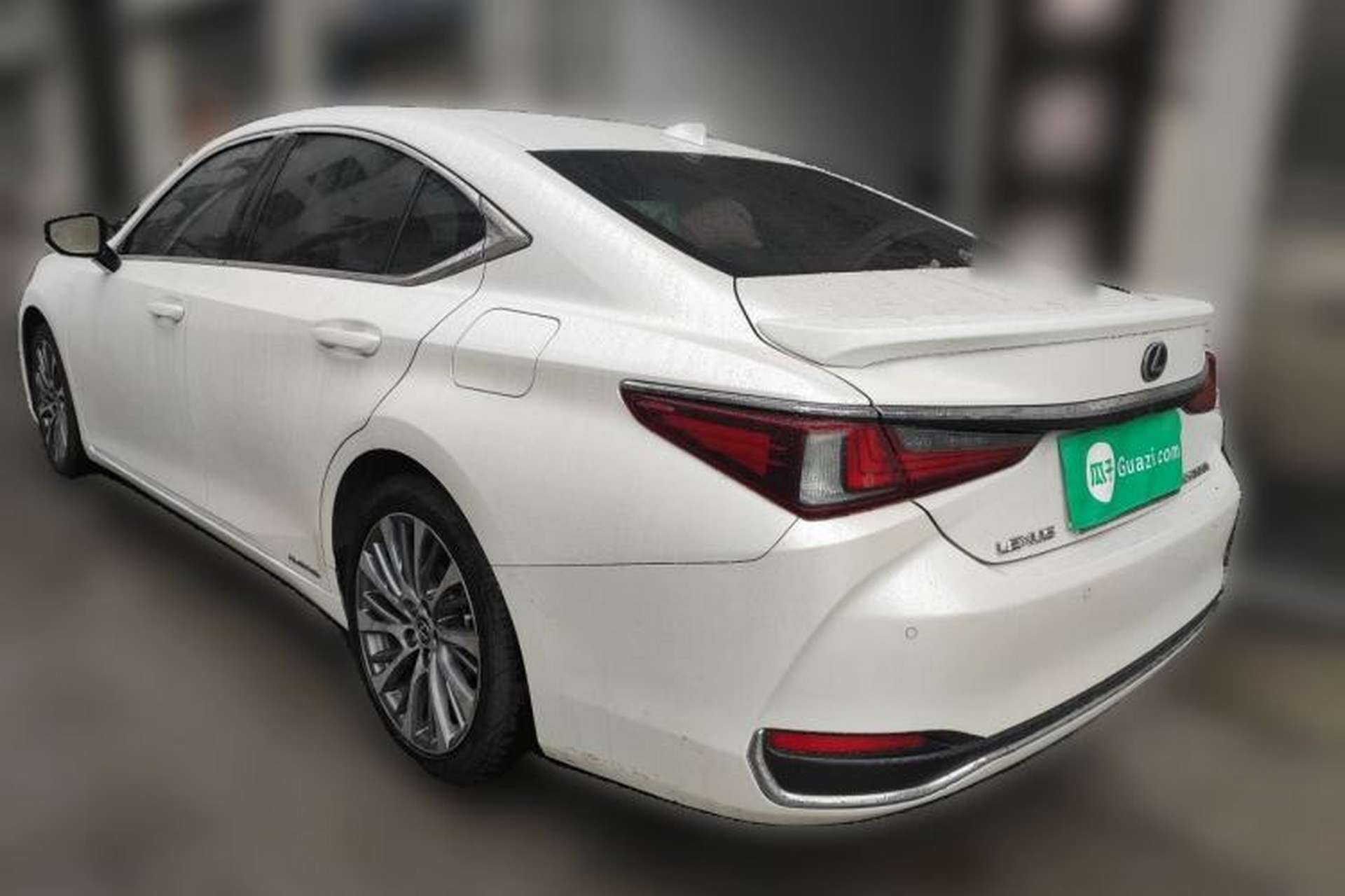 Used Lexus ES 2018 300h Premium Edition China VI Standard Rear Left 45 Deg