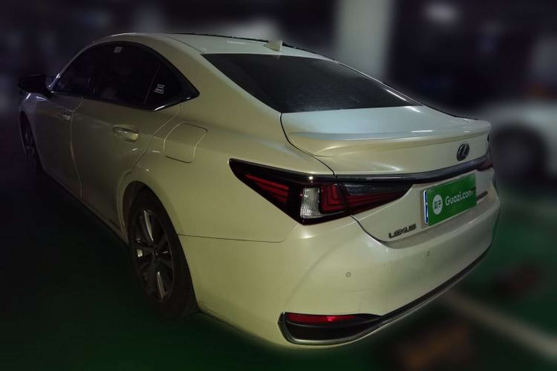 Used Lexus ES 2018 300h Premier Edition China V Standard Rear Left 45 Deg