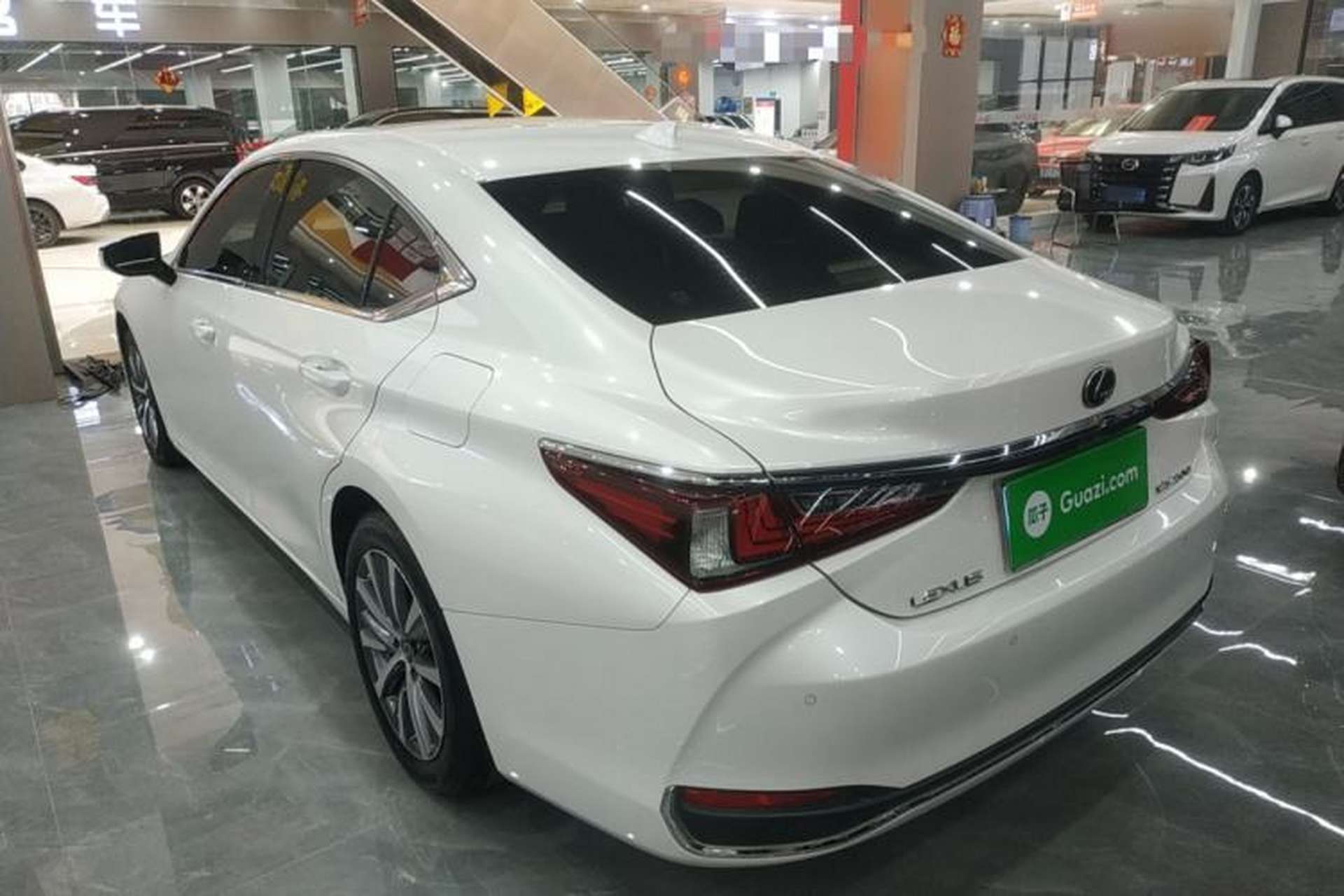 Used Lexus ES 2018 200 Excellence Edition China V Standard Rear Left 45 Deg
