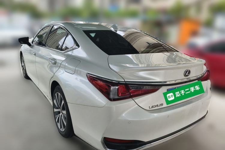 Used Lexus ES 2018 300h Premier Edition China VI Standard Rear Left 45 Deg