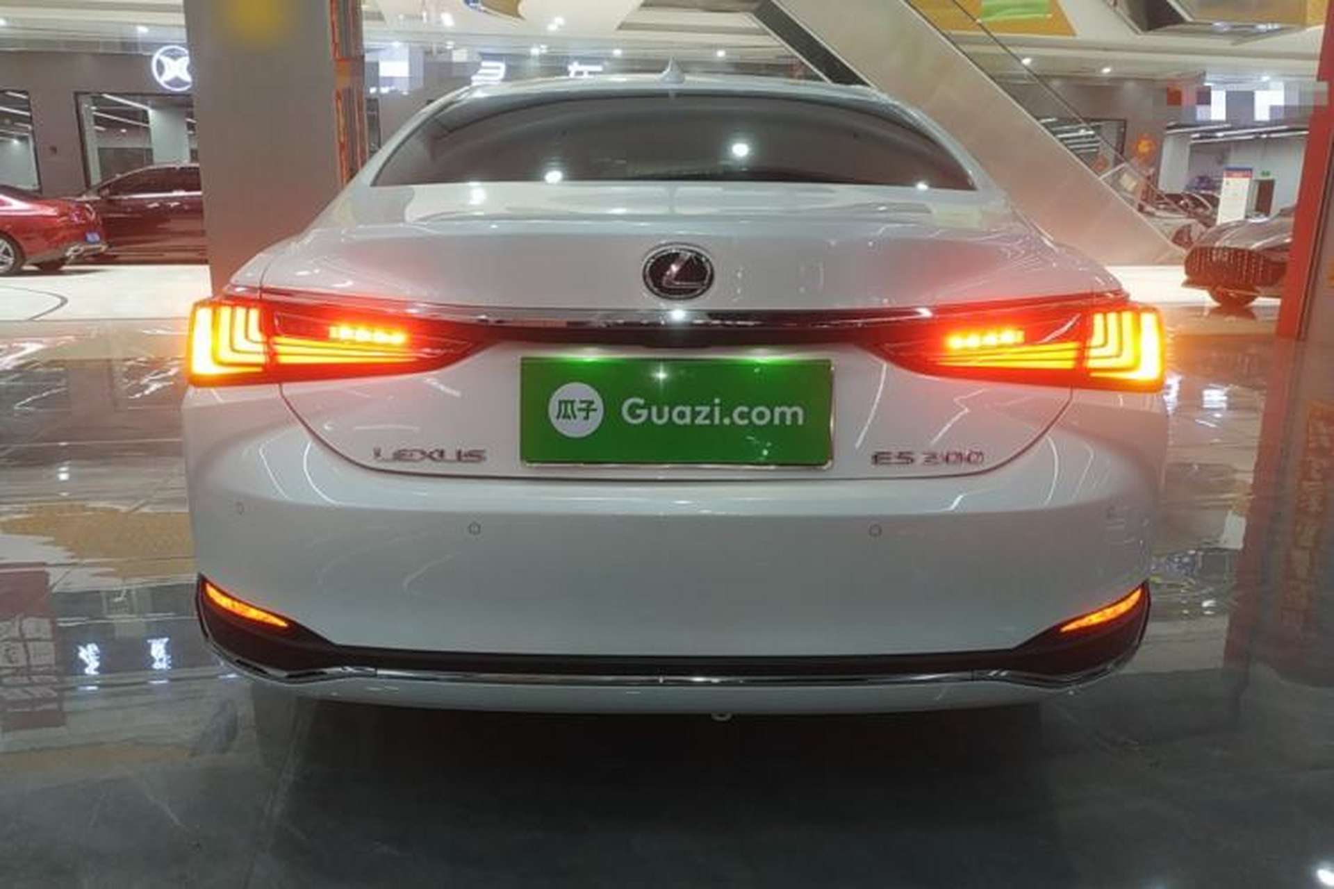 Used Lexus ES 2018 200 Excellence Edition China V Standard Rear