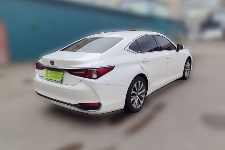 Used Lexus ES 2018 200 Excellence Edition China V Standard Rear Right 45 Deg