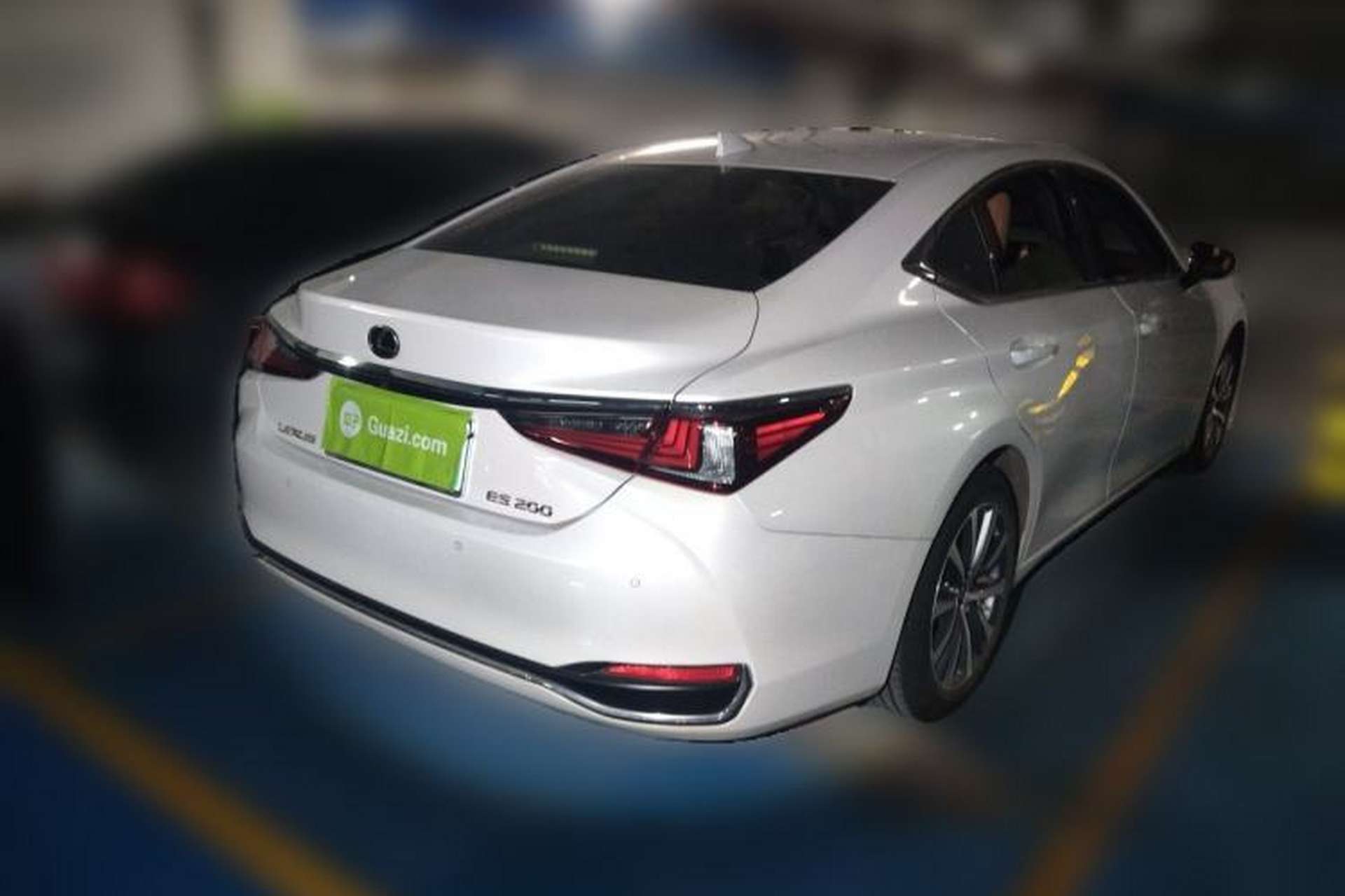 Used Lexus ES 2018 200 Excellence Edition China V Standard Rear Right 45 Deg