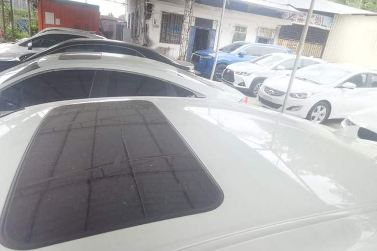 Used Lexus ES 2018 300h Premier Edition China V Standard Roof
