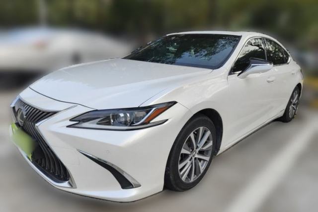 Used Lexus ES 2018 300h Premier Edition China V Standard