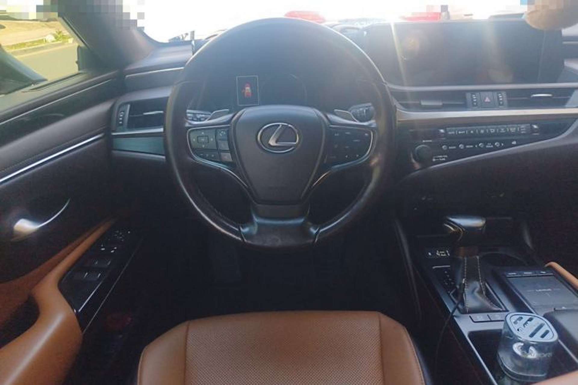 Used Lexus ES 2018 200 Excellence Edition China V Standard Steering Wheel
