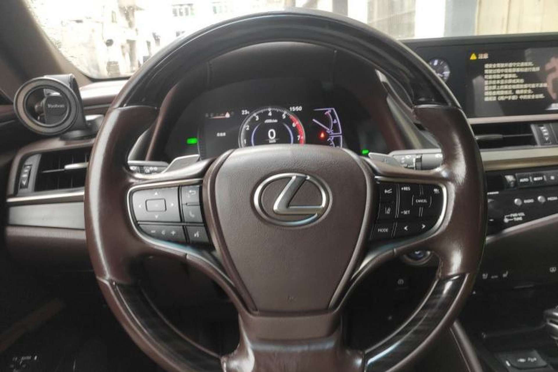 Used Lexus ES 2018 300h Premium Edition China VI Standard Steering Wheel