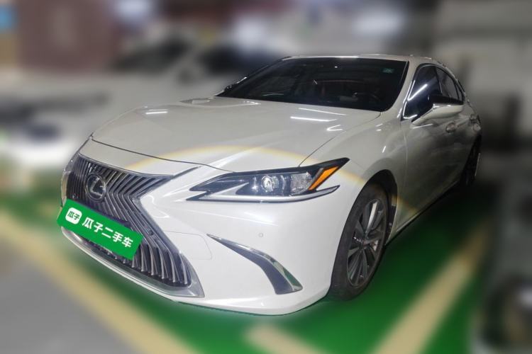 Used Lexus ES 2018 260 Excellence Edition China VI Standard Guazi used car, China used car export, Used car for sale, Used  cars, Cheapest cars for sale