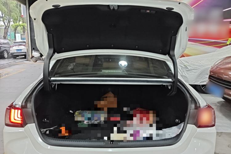 Used Lexus ES 2018 300h Premier Edition China V Standard Trunk
