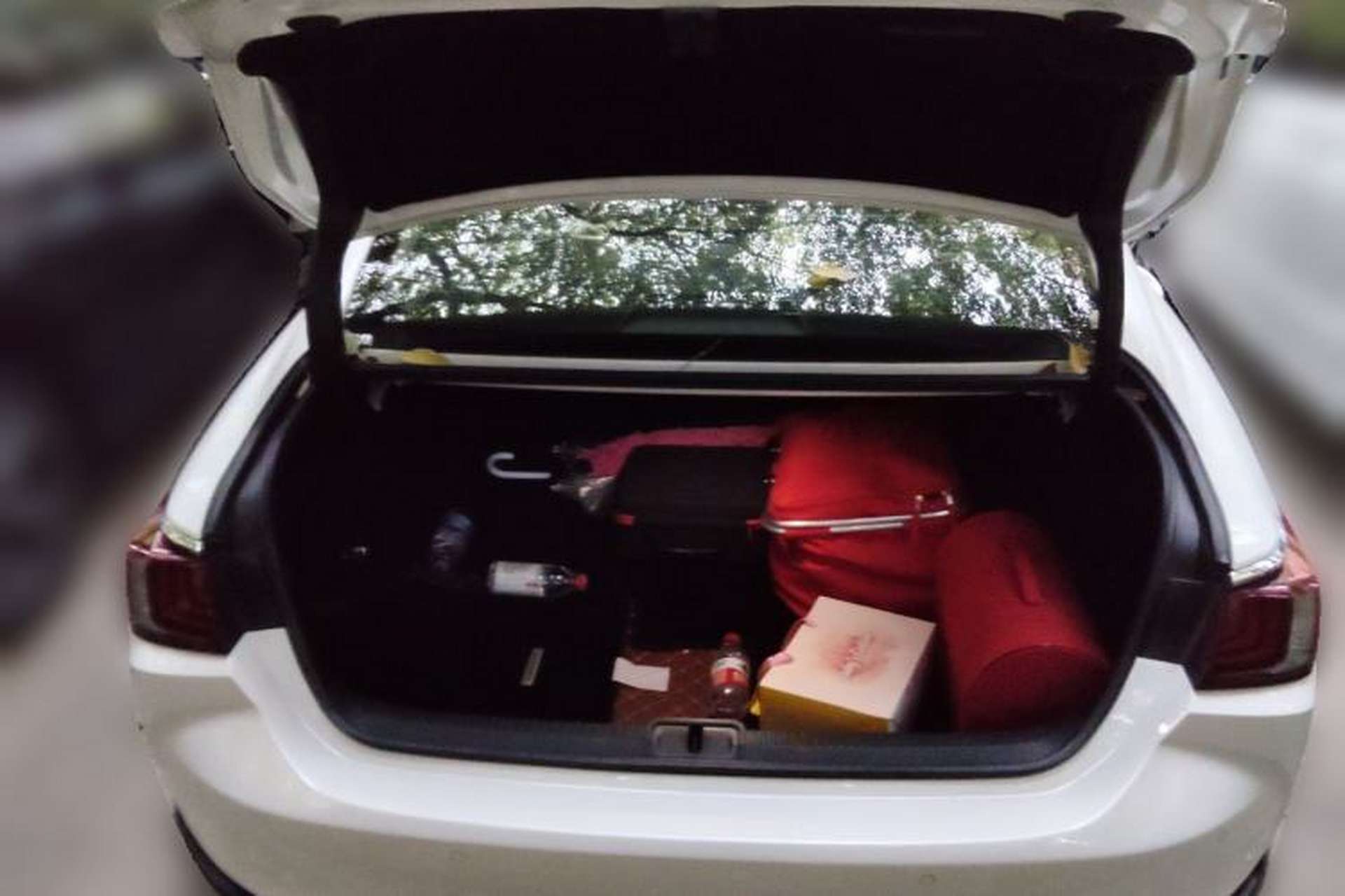 Used Lexus ES 2018 300h Premier Edition China VI Standard Trunk