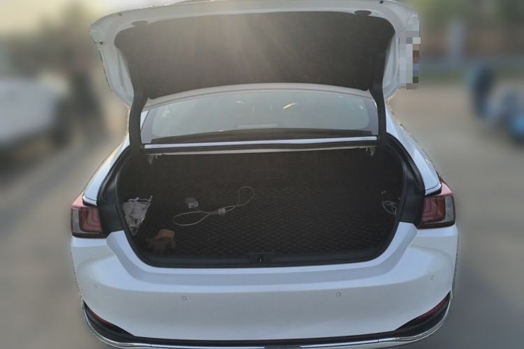 Used Lexus ES 2018 300h Premier Edition China VI Standard Trunk