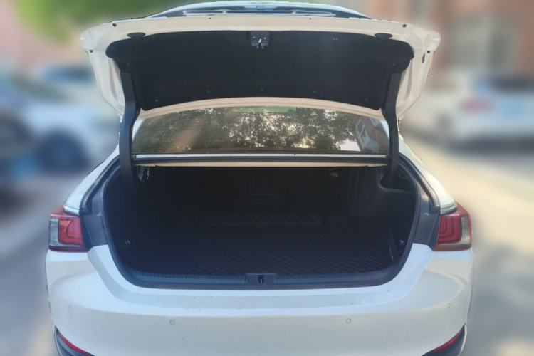 Used Lexus ES 2018 300h Premium Edition China V Standard Trunk