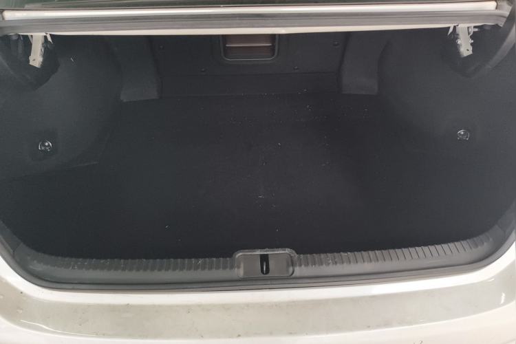 Used Lexus ES 2018 300h Premier Edition China VI Standard Trunk