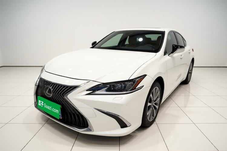 Used Lexus ES 2018 200 Excellence Edition China V Standard Guazi used car, China used car export, Used car for sale, Used  cars, Cheapest cars for sale