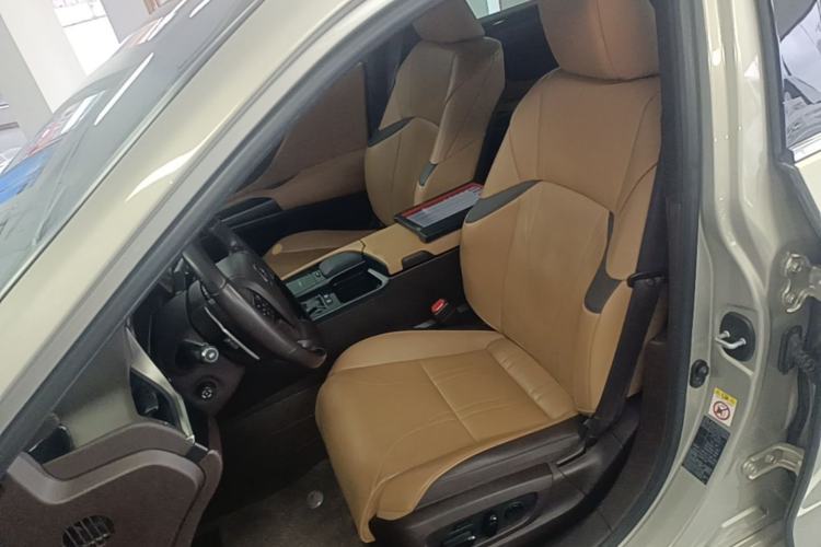 Used Lexus ES 2018 300h Premium Edition China V Standard Left Front Seat