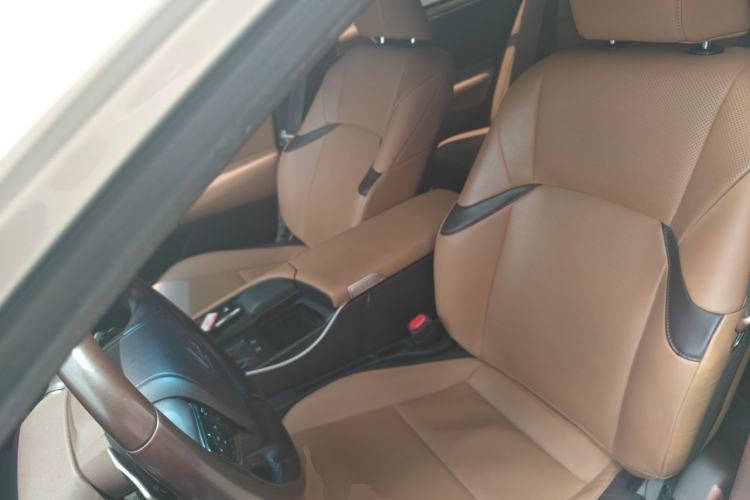 Used Lexus ES 2018 200 Excellence Edition China V Standard Left Front Seat