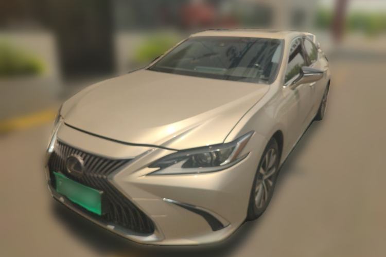 Used Lexus ES 2018 200 Excellence Edition China V Standard Guazi used car, China used car export, Used car for sale, Used cars, Cheapest cars for sale