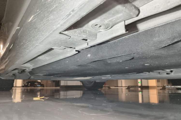 Used Lexus ES 2019 300h Millionth Anniversary Limited Edition China VI Standard Chassis Front Right