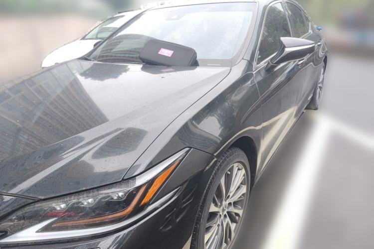 Used Lexus ES 2020 300h Deluxe Edition Guazi used car, China used car export, Used car for sale, Used  cars, Cheapest cars for sale