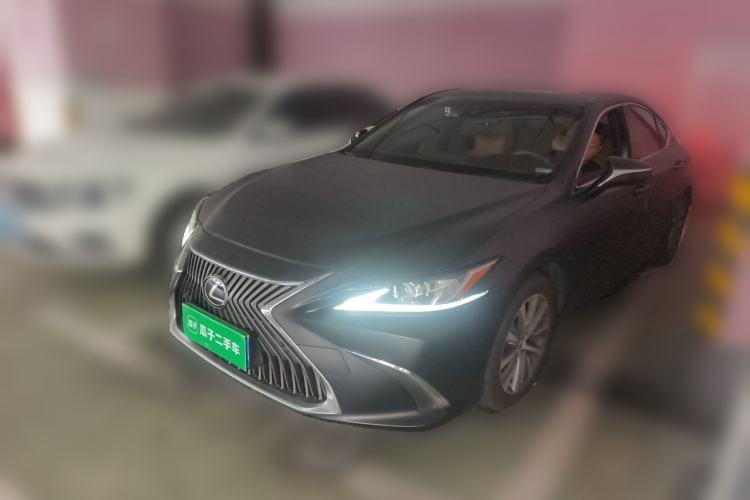 Used Lexus ES 2020 200 Excellence Edition Guazi used car, China used car export, Used car for sale, Used cars, Cheapest cars for sale