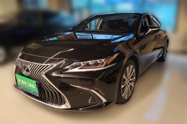 Used Lexus ES 2020 300h Premium Edition