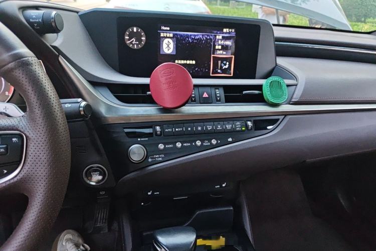 Used Lexus ES 2020 200 Excellence Edition Audio And AC Panel