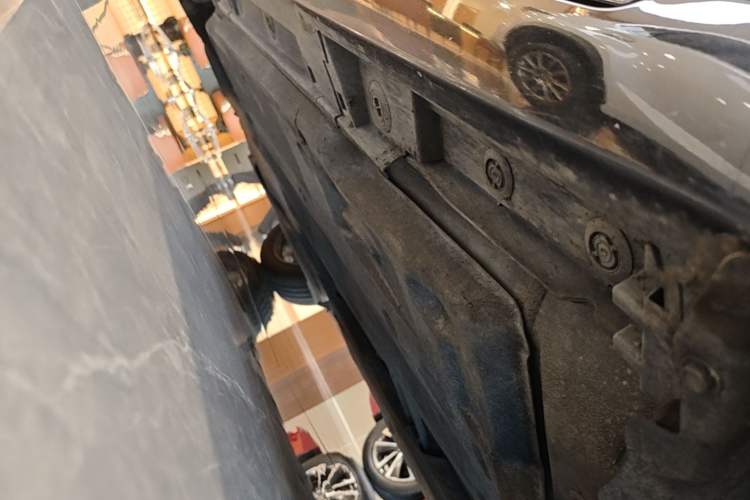 Used Lexus ES 2020 200 Excellence Edition Chassis Front Right
