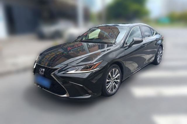 Used Lexus ES 2020 300h Deluxe Edition